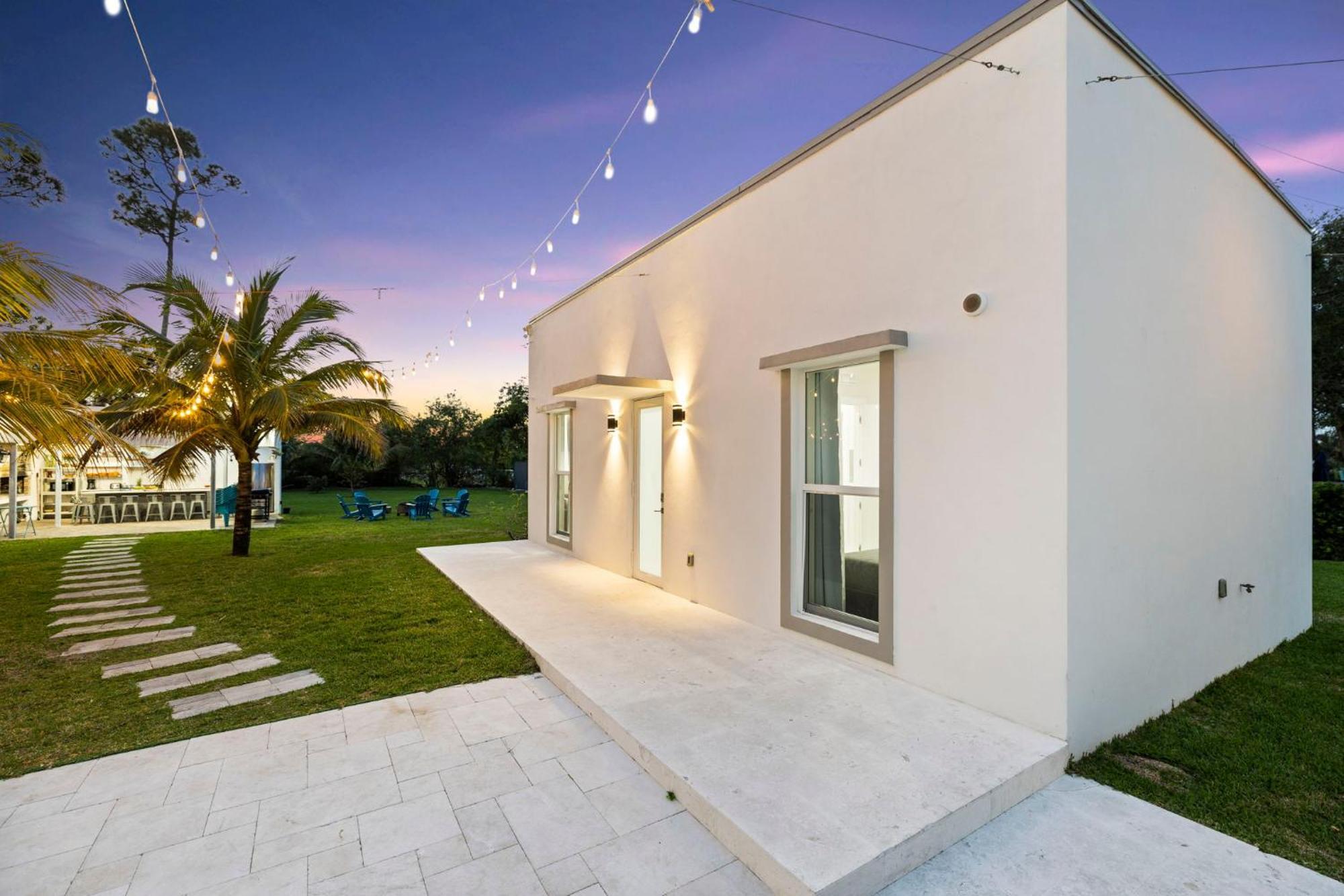 Ideal For Families The White House Of Miami Close To Miami Beaches And The Keys West Princeton المظهر الخارجي الصورة