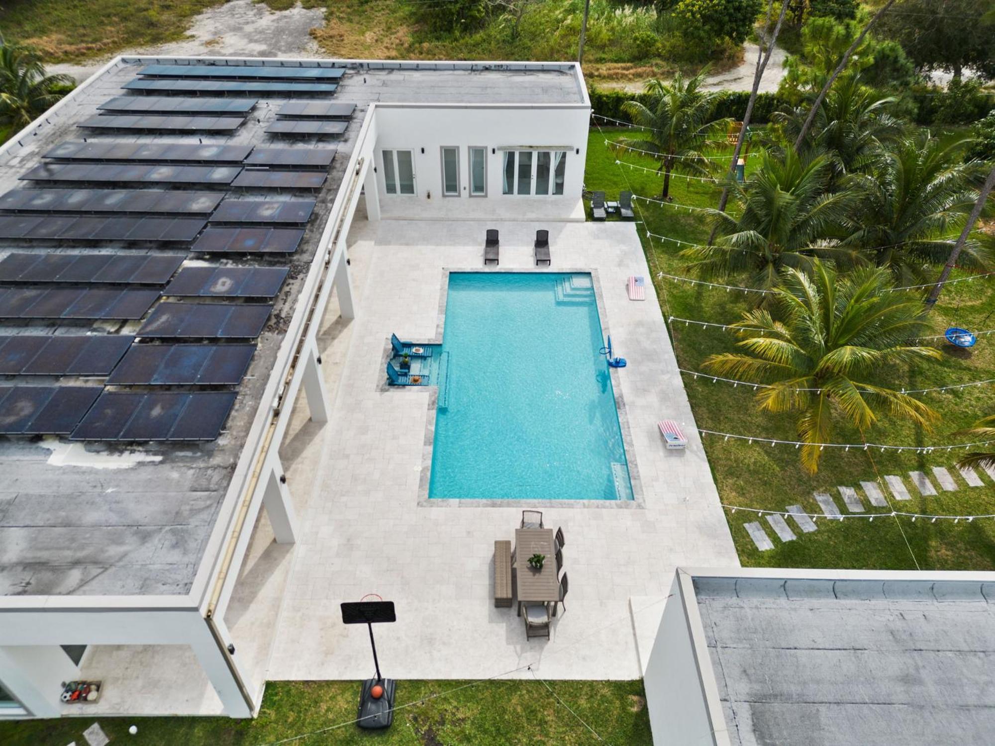 Ideal For Families The White House Of Miami Close To Miami Beaches And The Keys West Princeton المظهر الخارجي الصورة