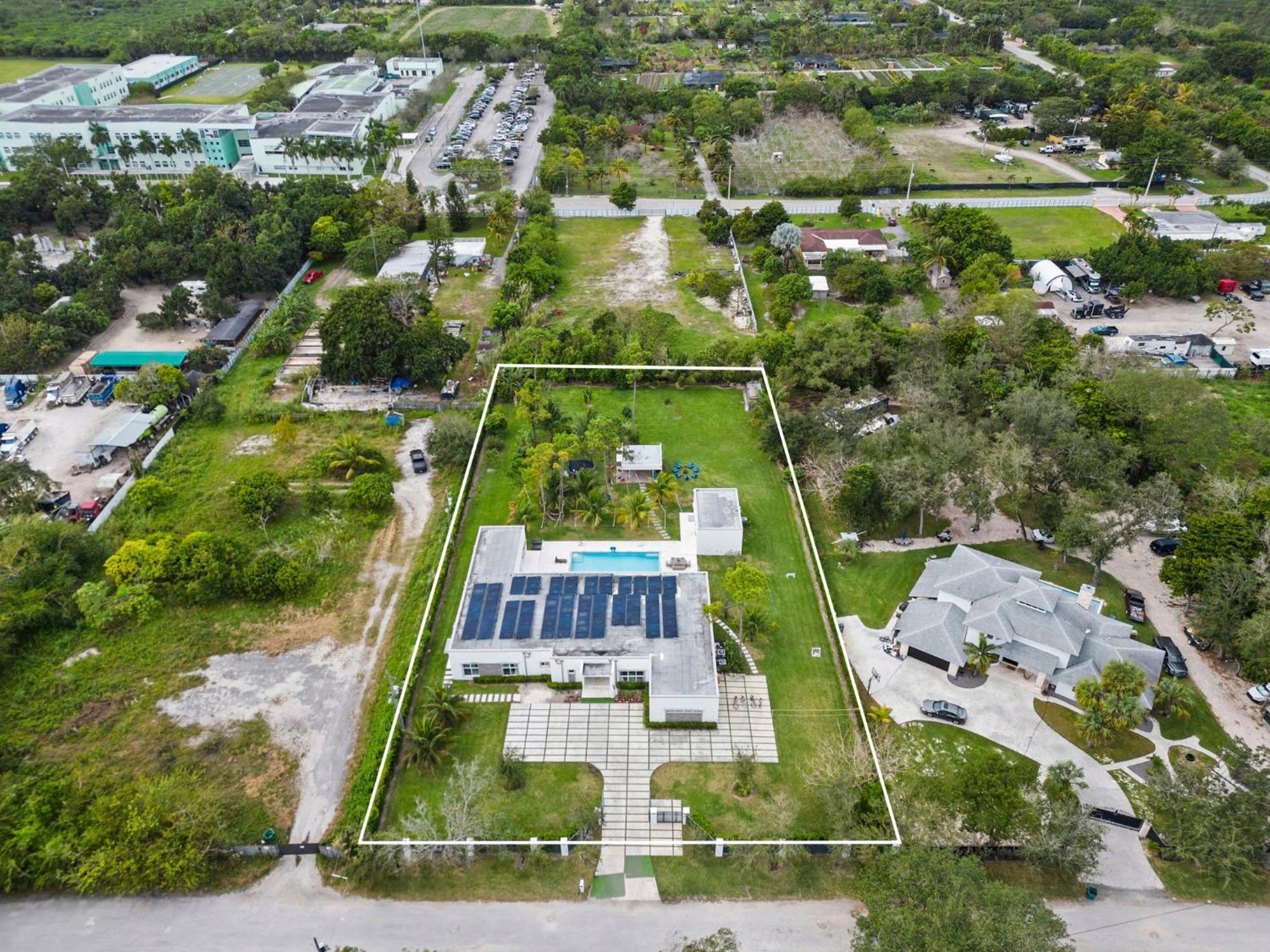Ideal For Families The White House Of Miami Close To Miami Beaches And The Keys West Princeton المظهر الخارجي الصورة