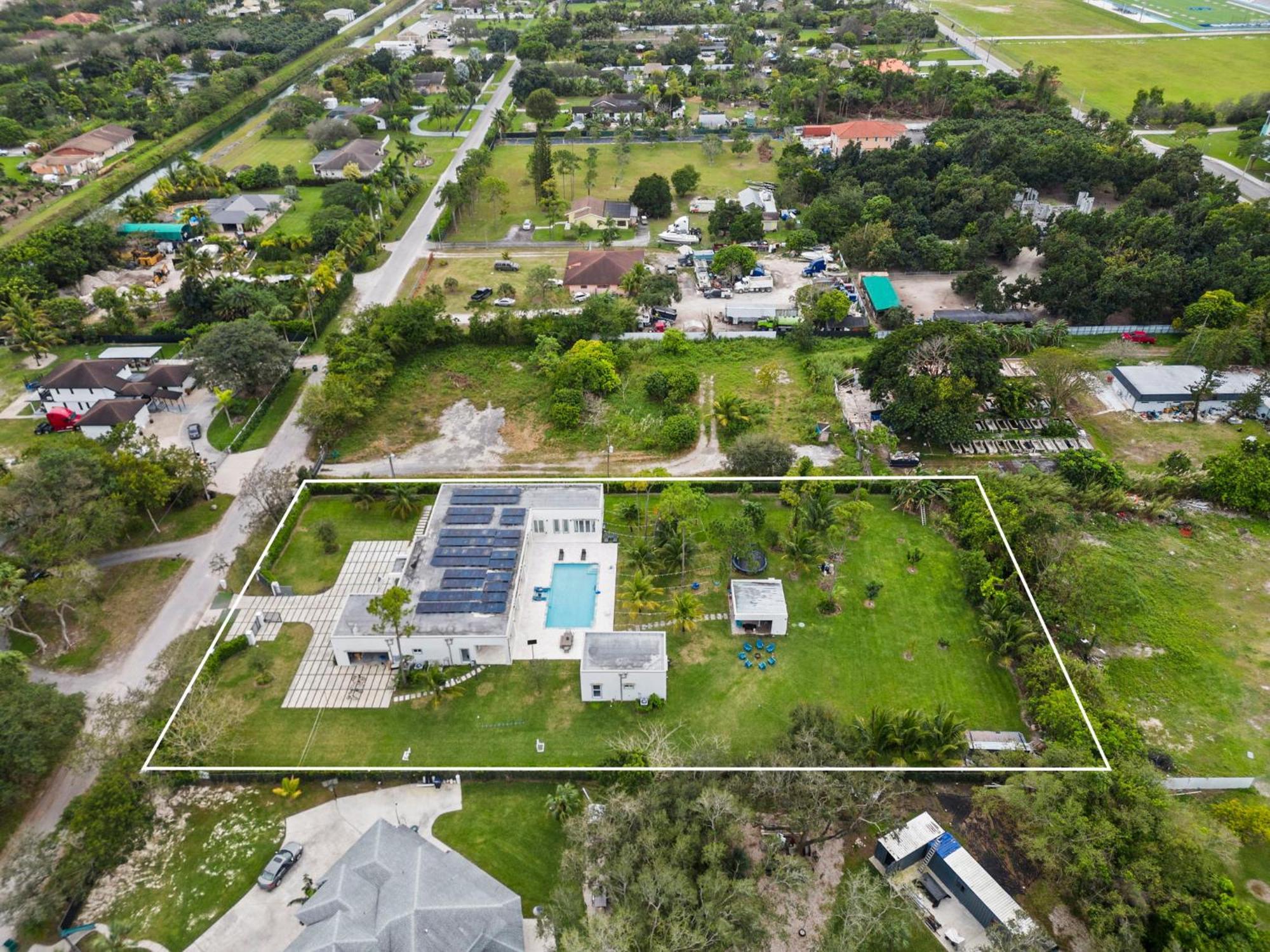 Ideal For Families The White House Of Miami Close To Miami Beaches And The Keys West Princeton المظهر الخارجي الصورة